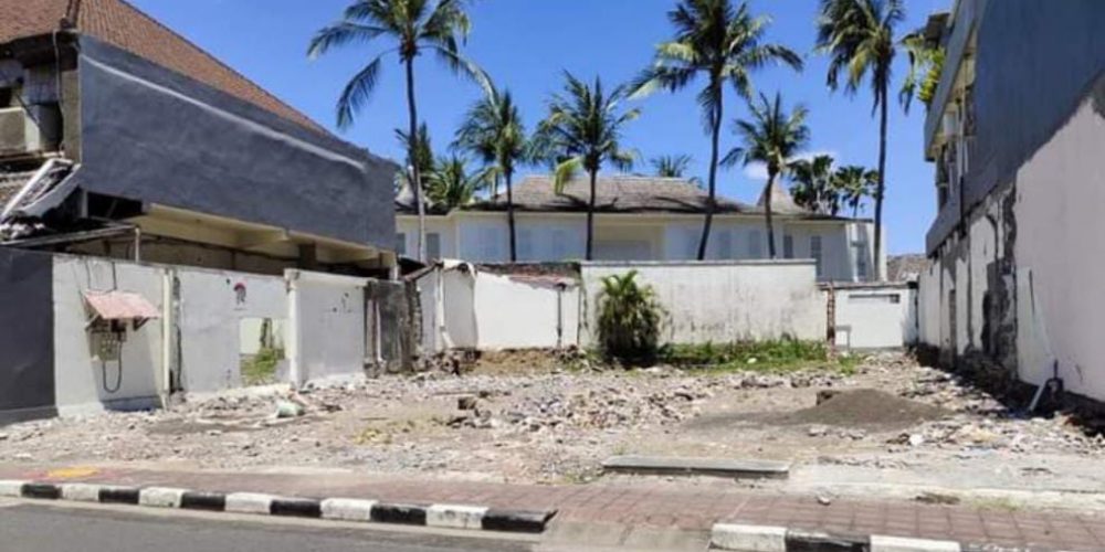 Tanah Kayu Aya Patitenget Seminyak 3.95 - 01